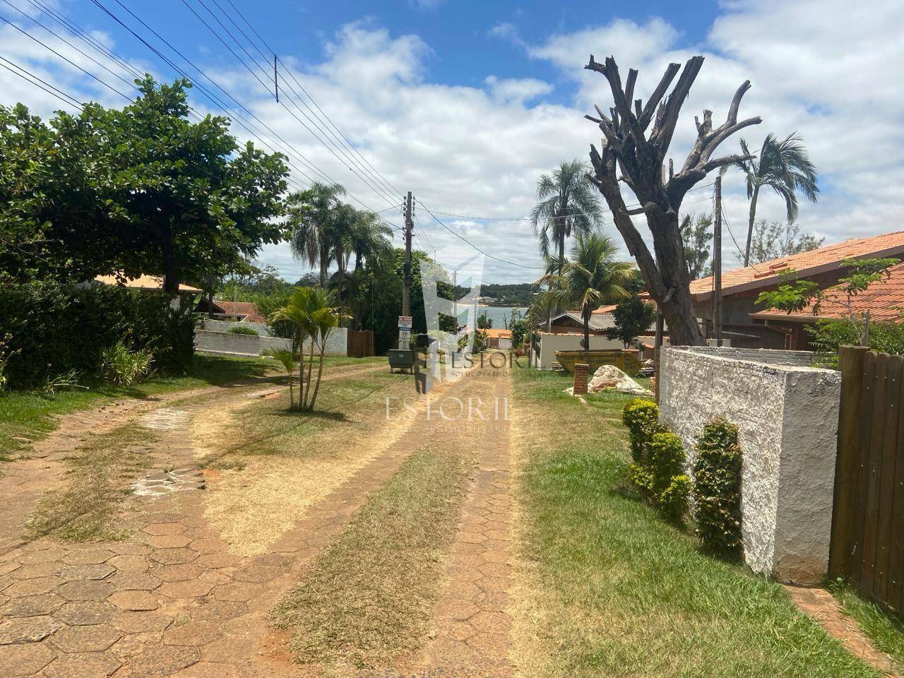 Casa à venda e aluguel com 3 quartos - Foto 15