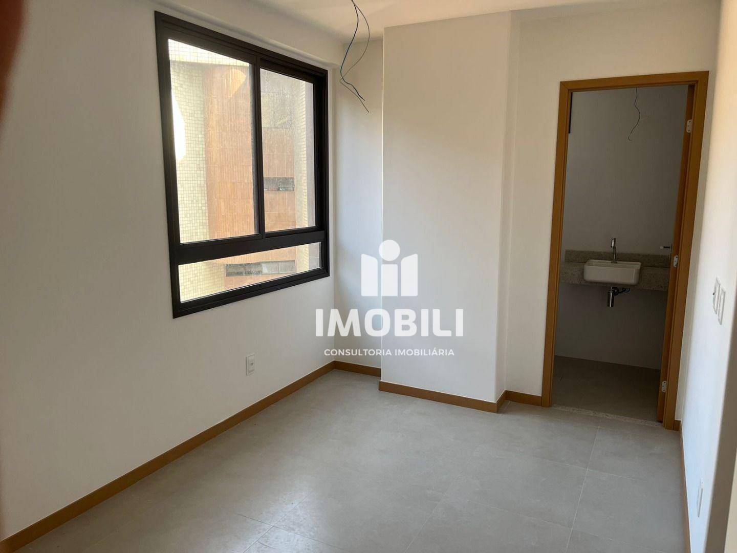 Apartamento à venda com 2 quartos, 70m² - Foto 9