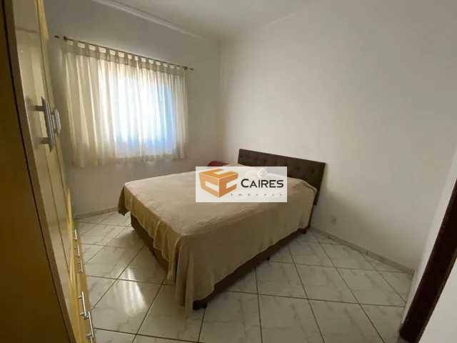 Casa à venda com 3 quartos, 100m² - Foto 2