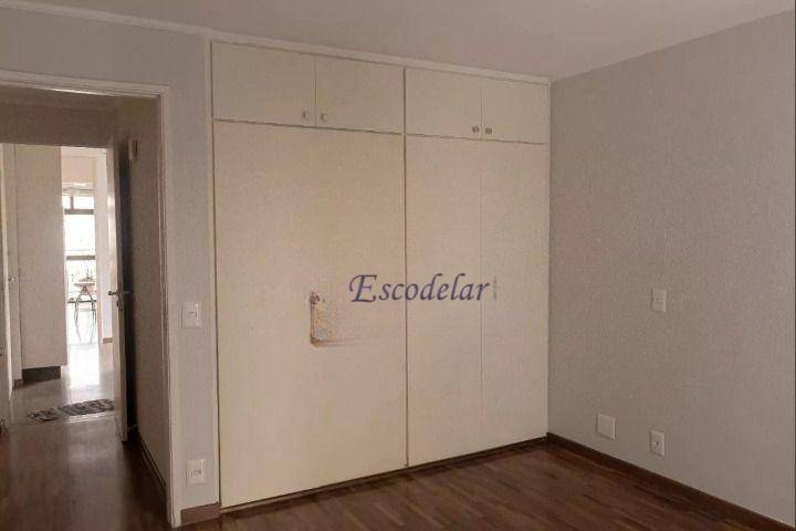 Apartamento à venda com 4 quartos, 240m² - Foto 15