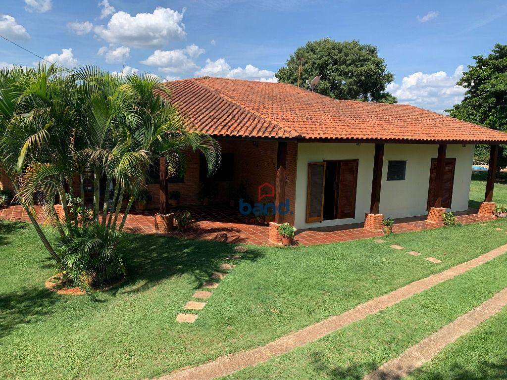 Chácara à venda com 6 quartos, 438m² - Foto 1