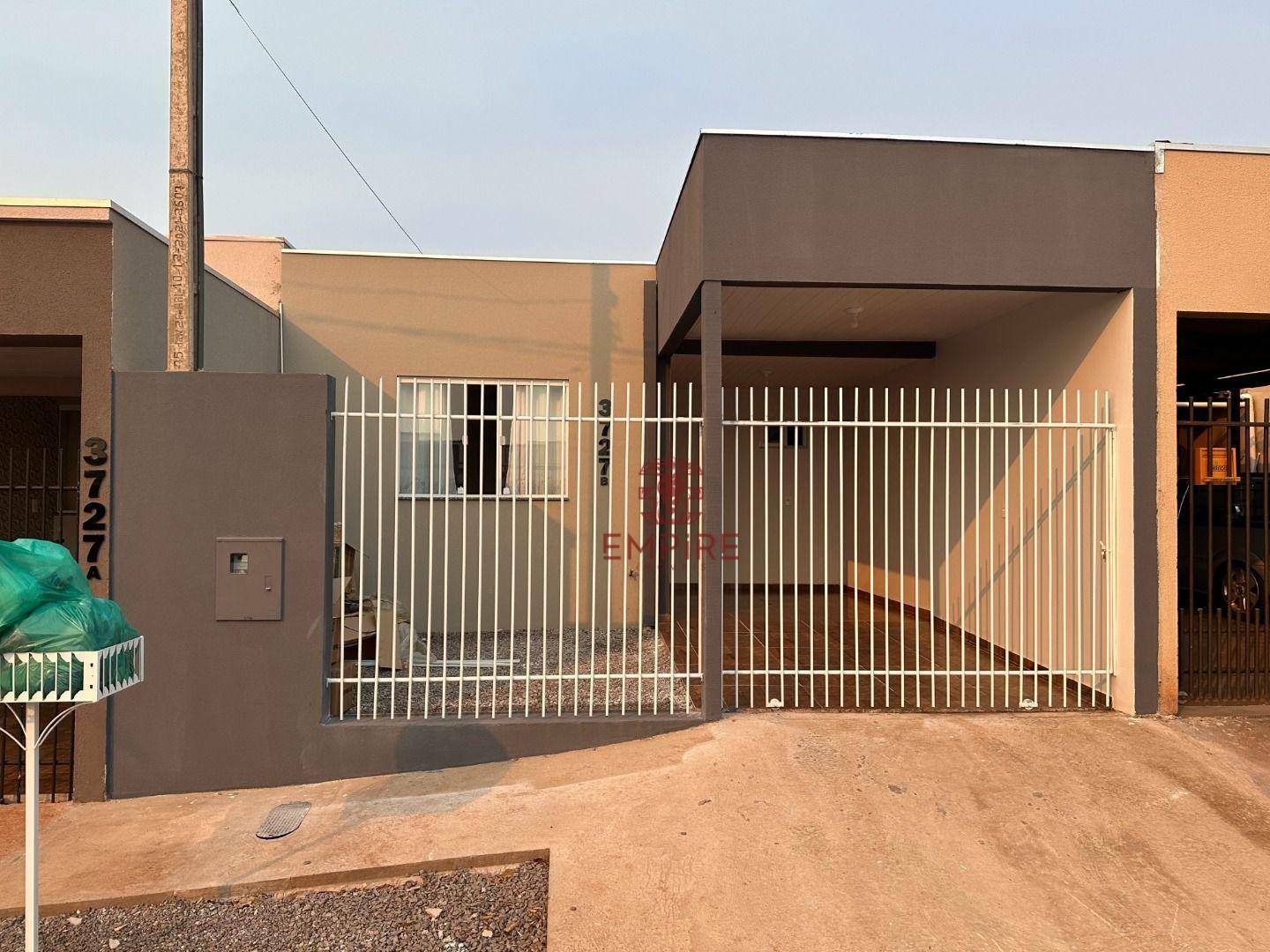 Casa à venda com 4 quartos, 130m² - Foto 3