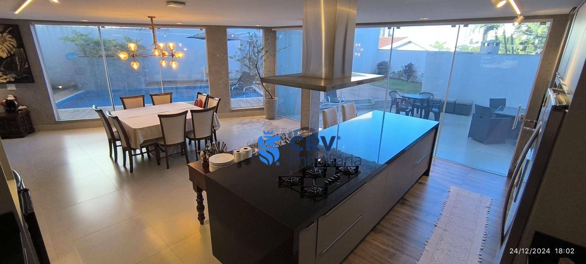 Sobrado à venda com 3 quartos, 349m² - Foto 12