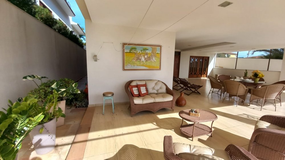 Casa à venda com 5 quartos, 650m² - Foto 8