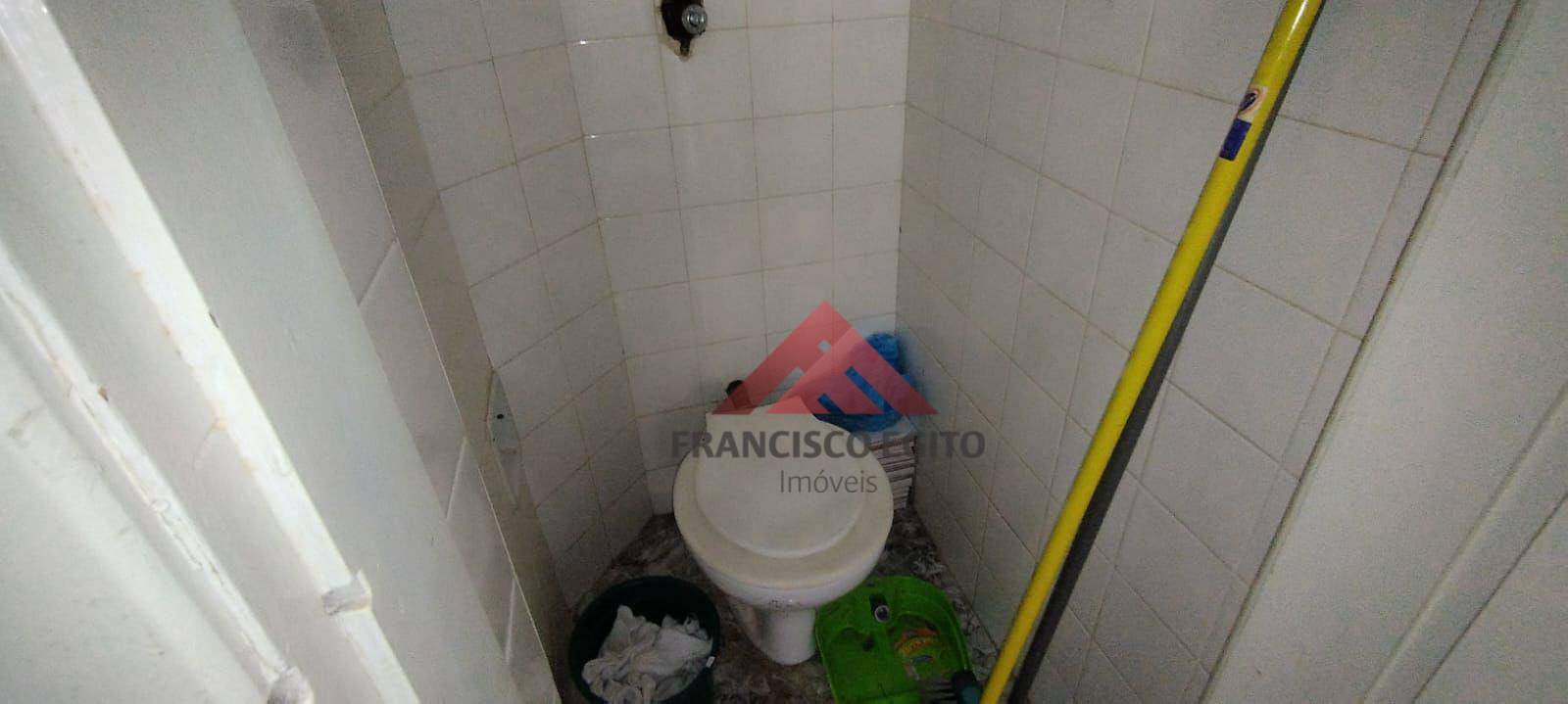 Apartamento à venda com 2 quartos, 79m² - Foto 13