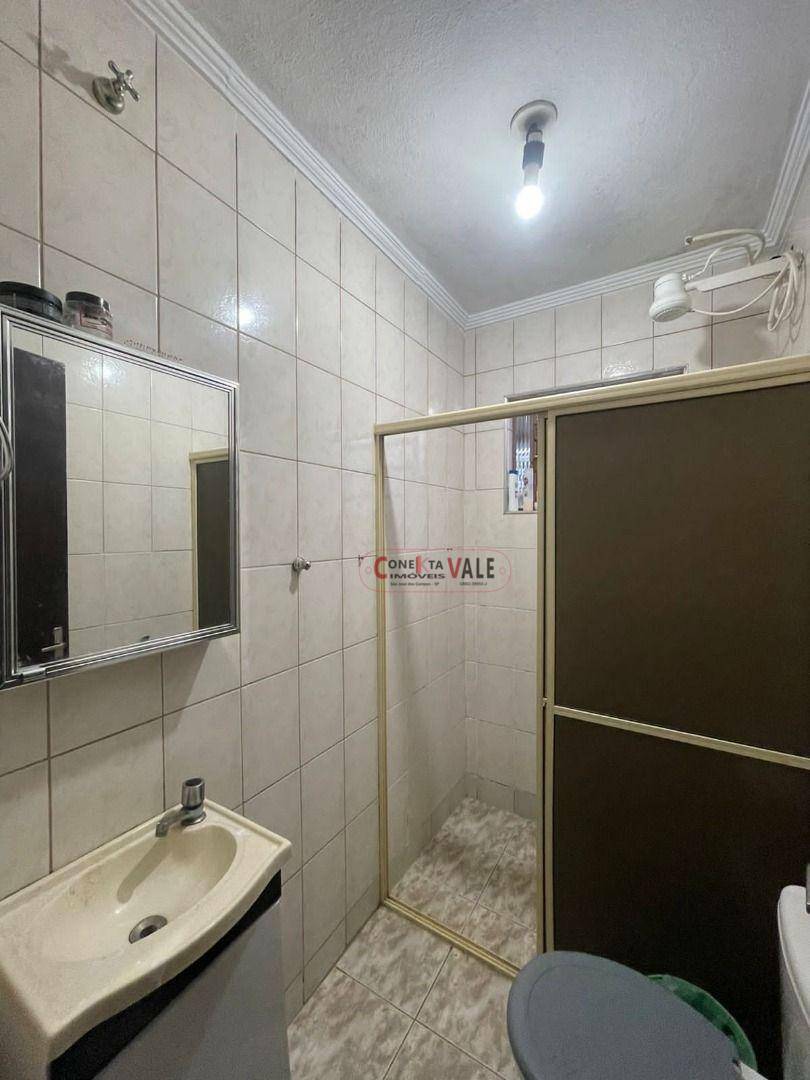 Casa à venda com 2 quartos, 90m² - Foto 3