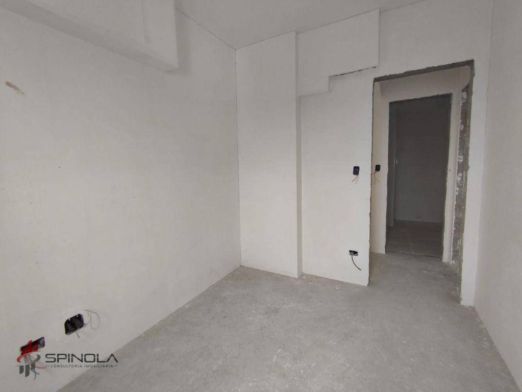 Apartamento à venda com 2 quartos, 75m² - Foto 16