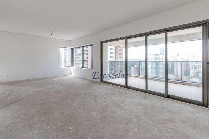 Apartamento à venda com 3 quartos, 192m² - Foto 4