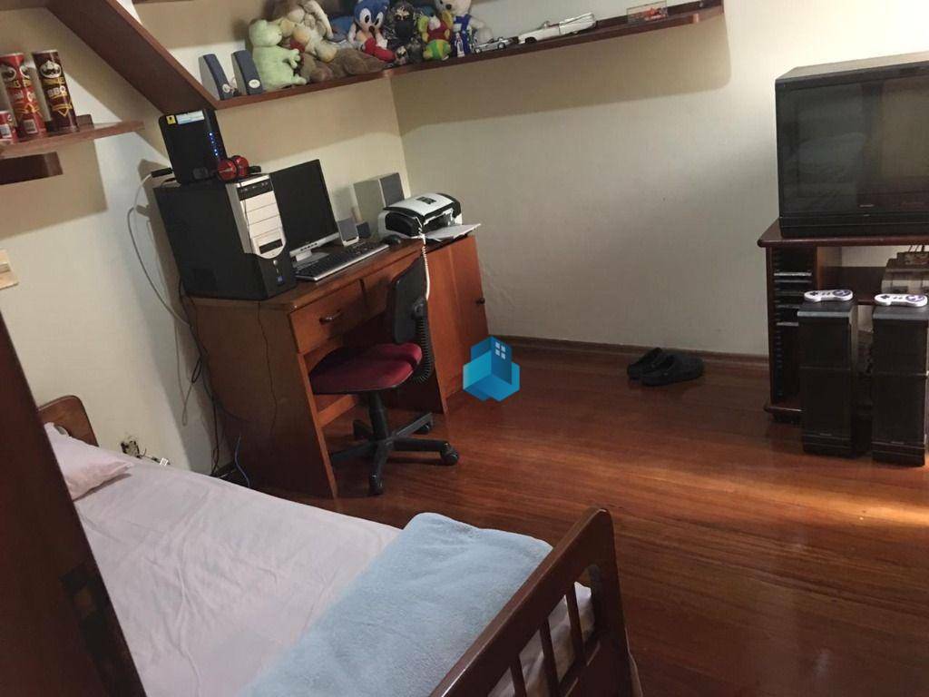 Apartamento à venda com 3 quartos, 165m² - Foto 22