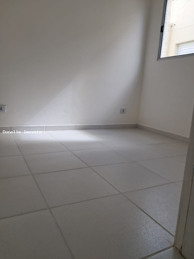 Casa de Condomínio para alugar com 2 quartos, 53m² - Foto 5