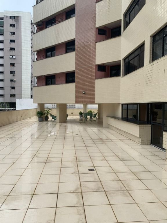 Apartamento à venda com 4 quartos, 200m² - Foto 7