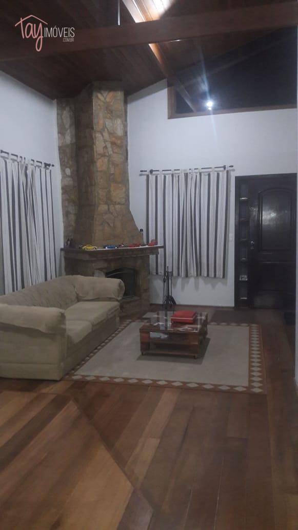 Casa à venda com 3 quartos, 200m² - Foto 11