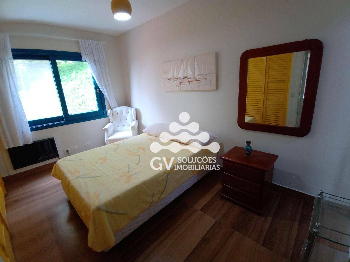 Casa de Condomínio à venda com 6 quartos, 350m² - Foto 42