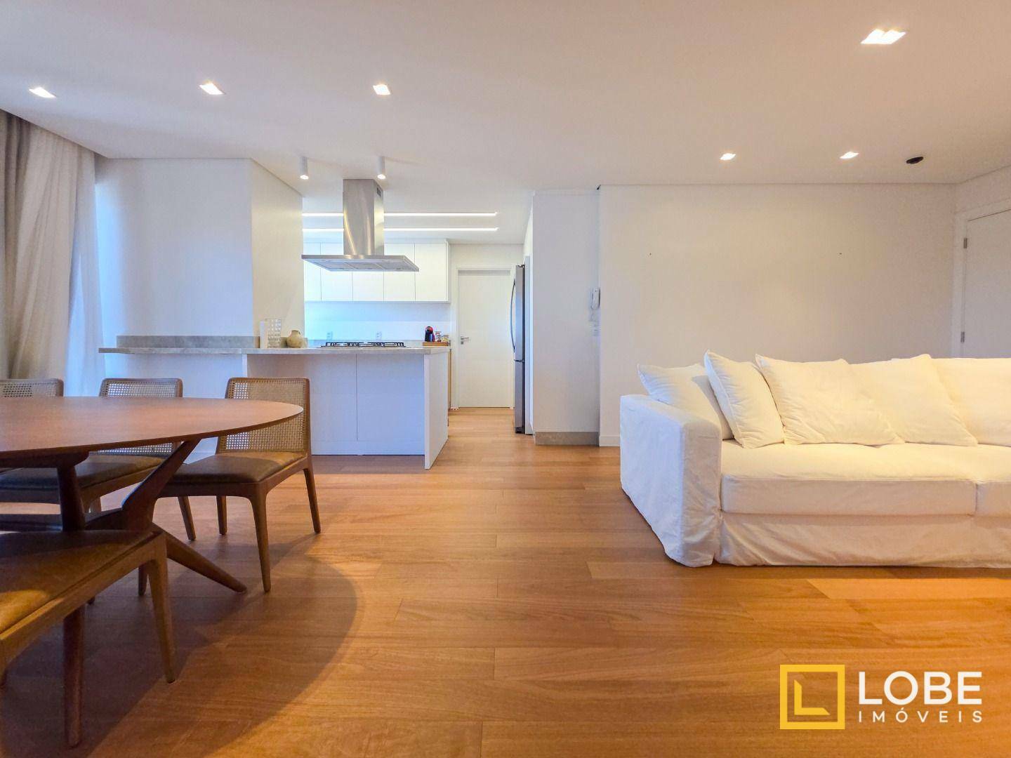Apartamento à venda com 3 quartos, 108m² - Foto 1
