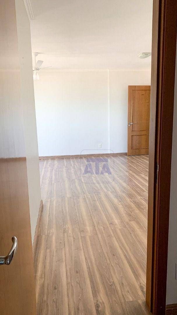 Apartamento à venda com 3 quartos, 170m² - Foto 14