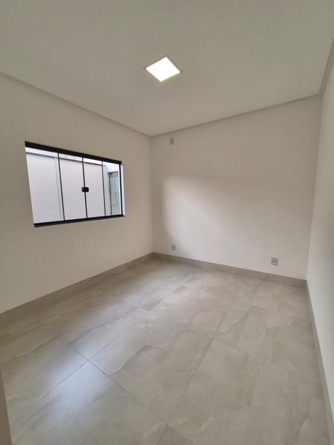 Casa à venda com 3 quartos, 225m² - Foto 7