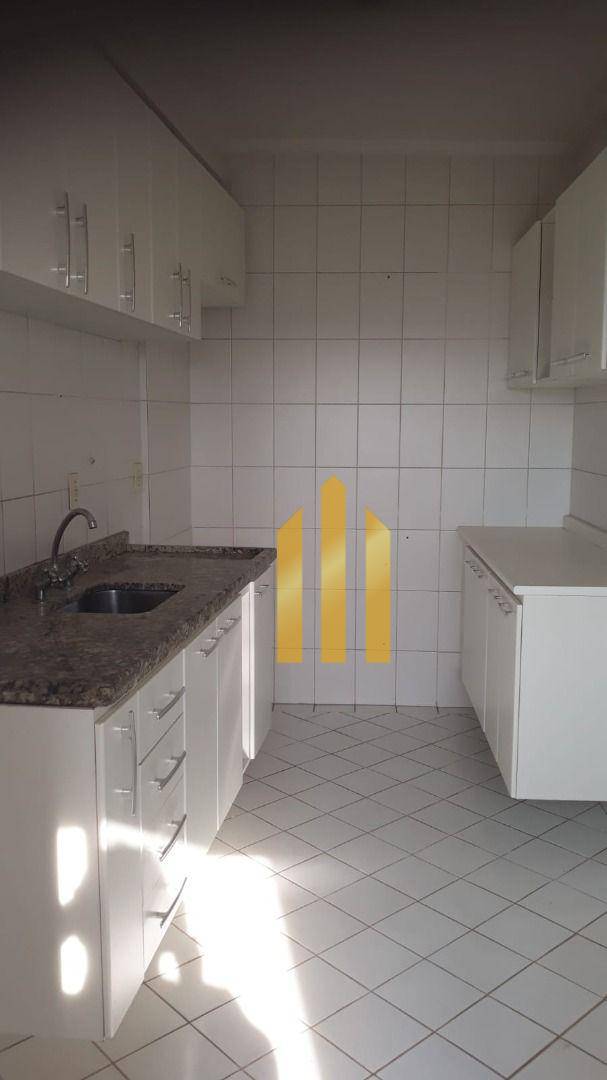 Apartamento à venda com 2 quartos, 66m² - Foto 7