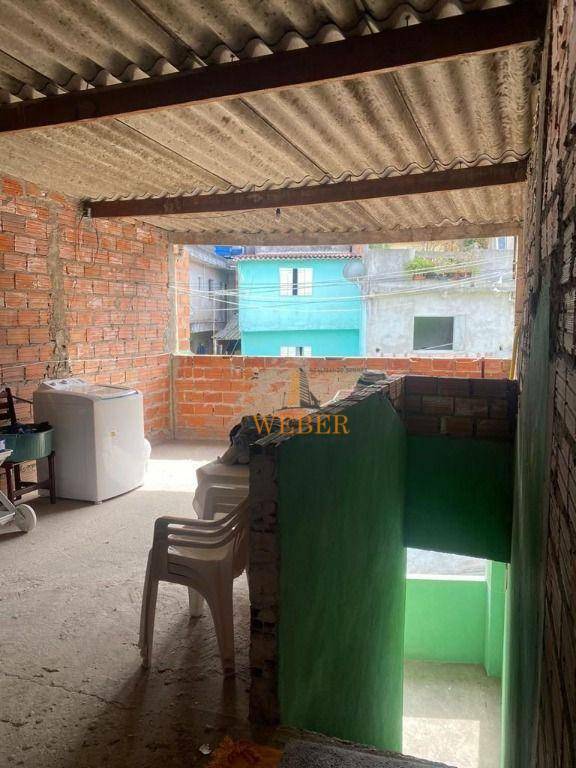 Sobrado à venda com 4 quartos, 300m² - Foto 32