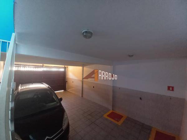 Sobrado à venda com 4 quartos, 357m² - Foto 15