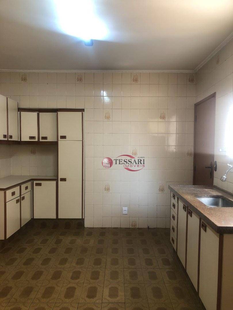 Apartamento à venda com 3 quartos, 110m² - Foto 6