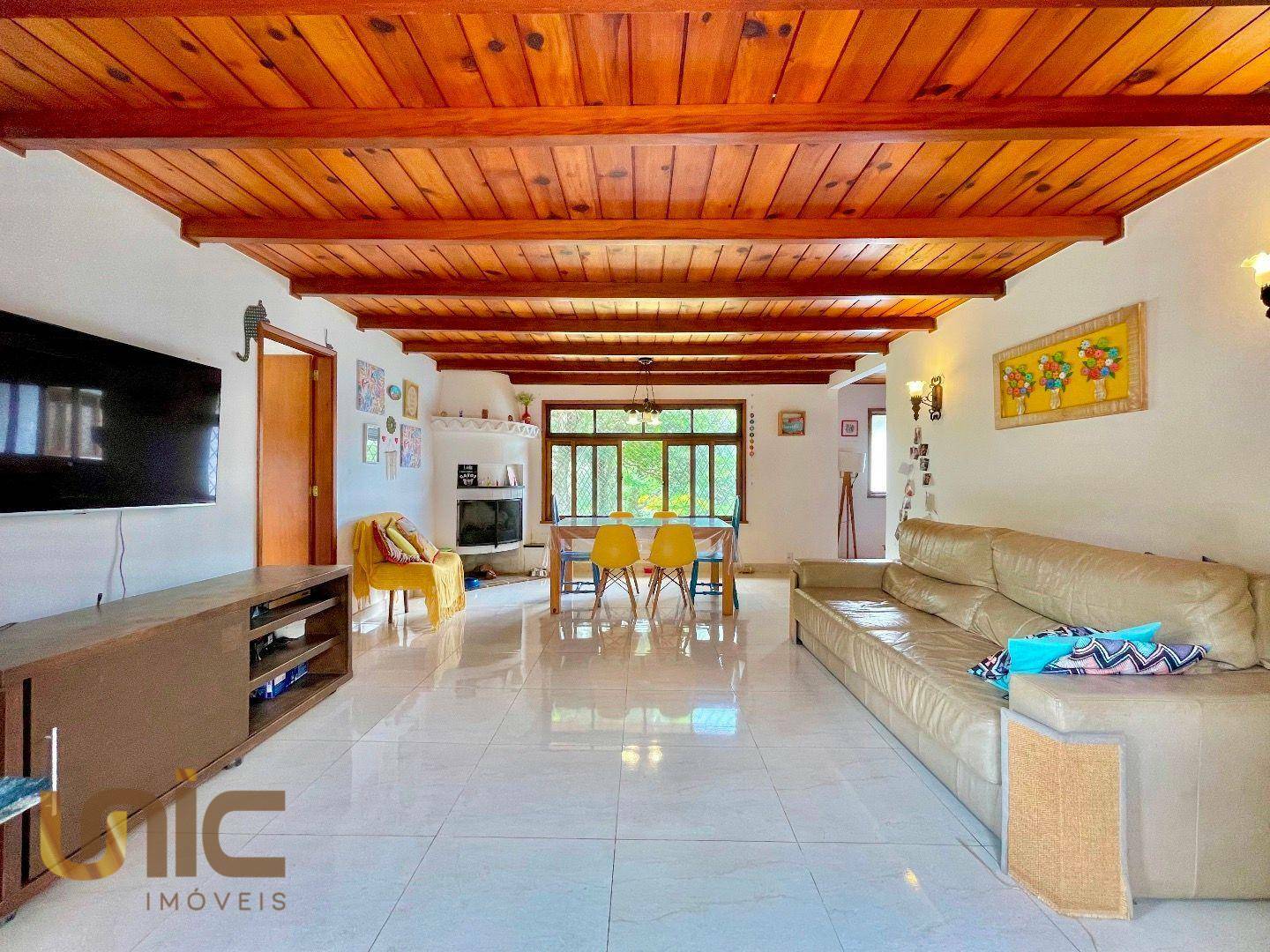 Casa à venda com 3 quartos, 160m² - Foto 5