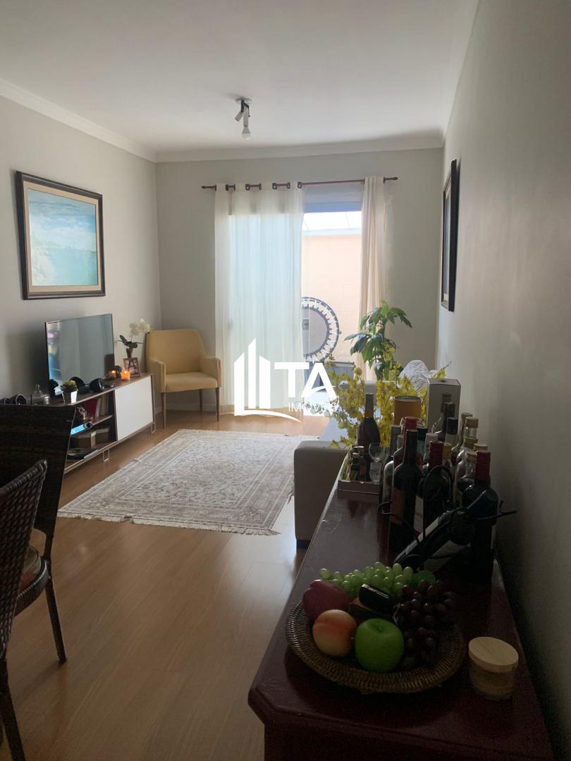 Apartamento à venda com 3 quartos, 80m² - Foto 2