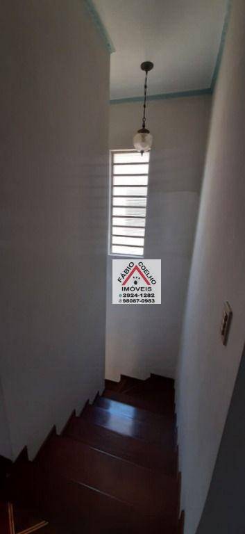 Sobrado à venda com 2 quartos, 174m² - Foto 9