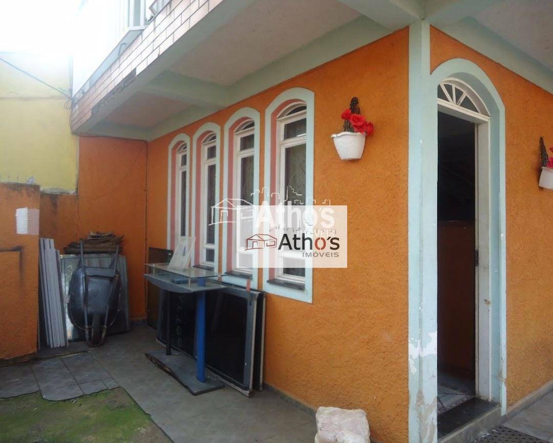 Sobrado à venda com 3 quartos, 250m² - Foto 2