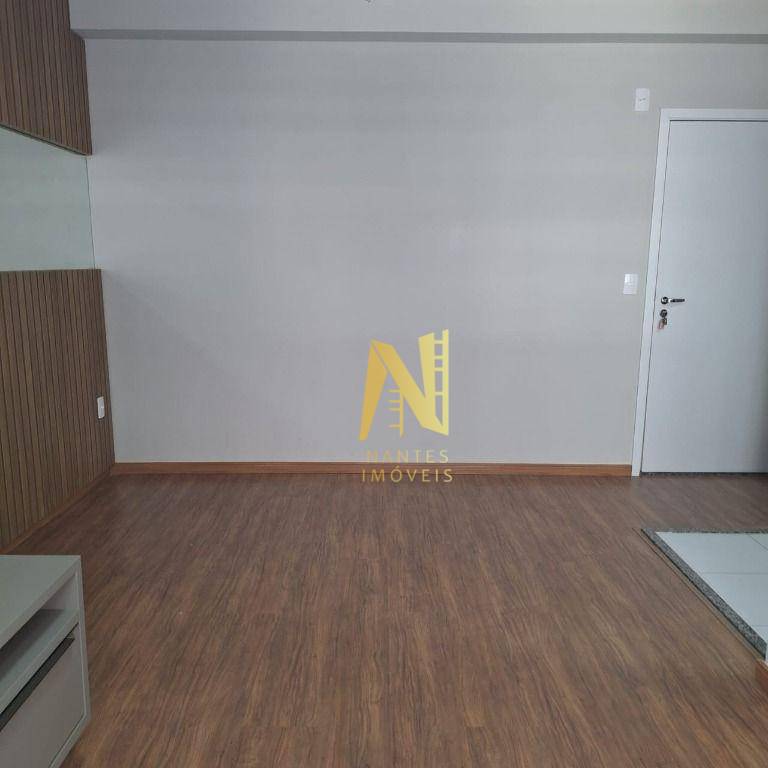 Apartamento à venda com 3 quartos, 65m² - Foto 3