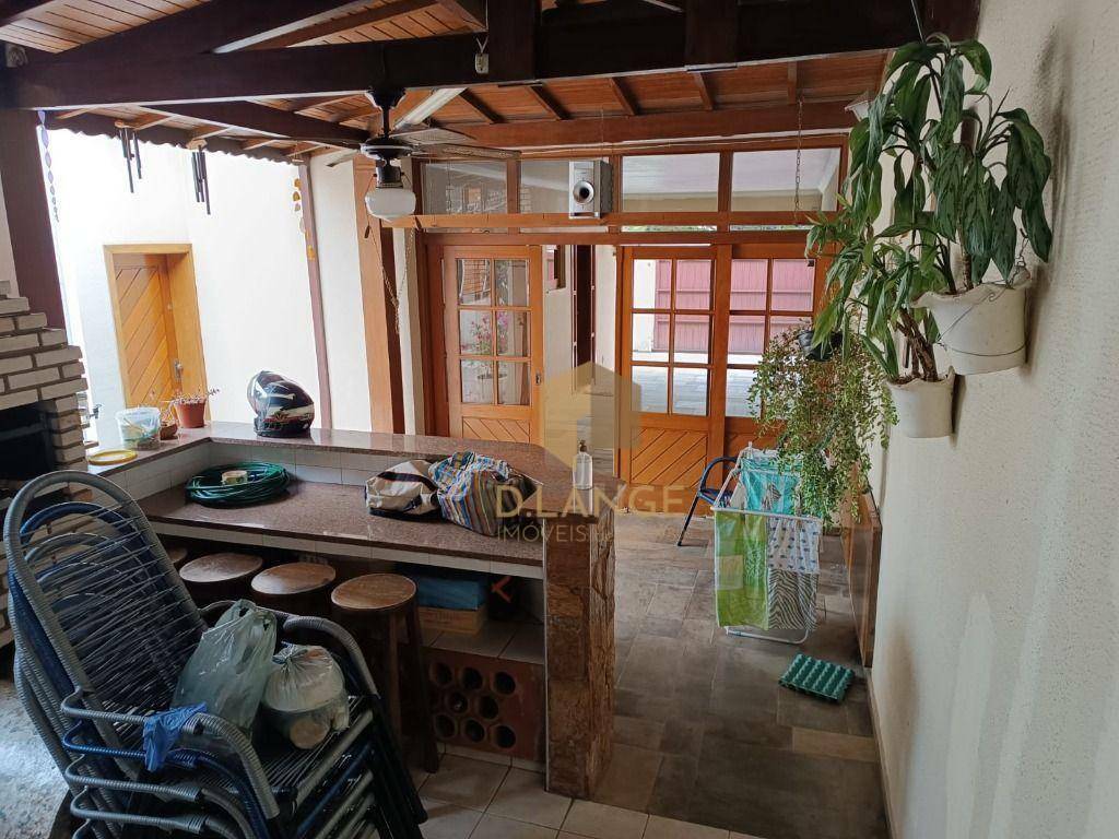 Casa à venda com 3 quartos, 325m² - Foto 36