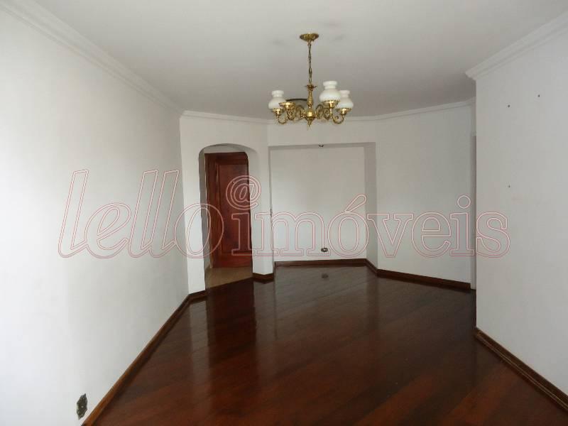 Apartamento para alugar com 3 quartos, 150m² - Foto 3