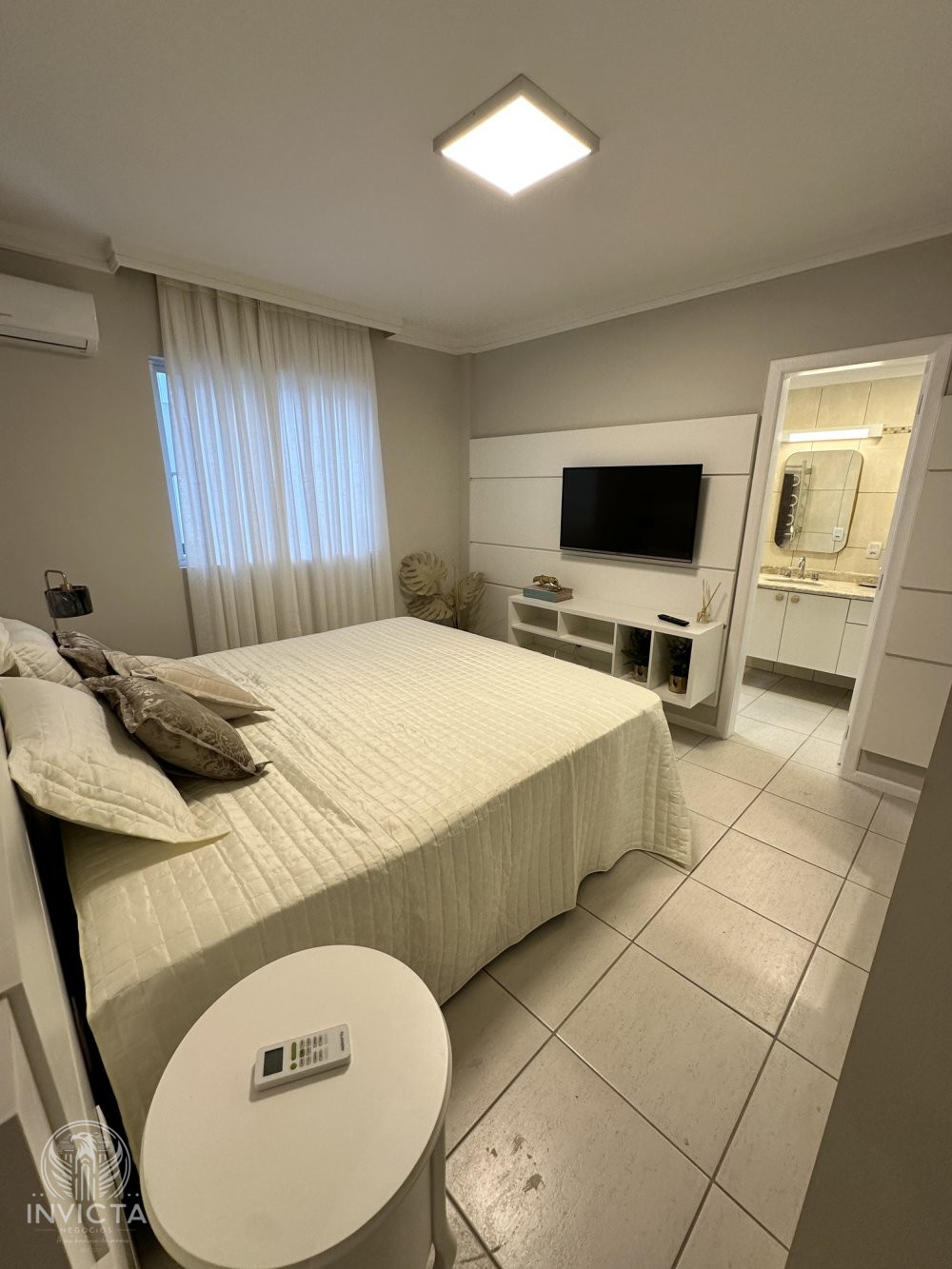 Apartamento à venda com 2 quartos, 100m² - Foto 25