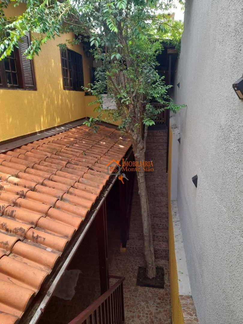 Sobrado à venda com 3 quartos, 228m² - Foto 35