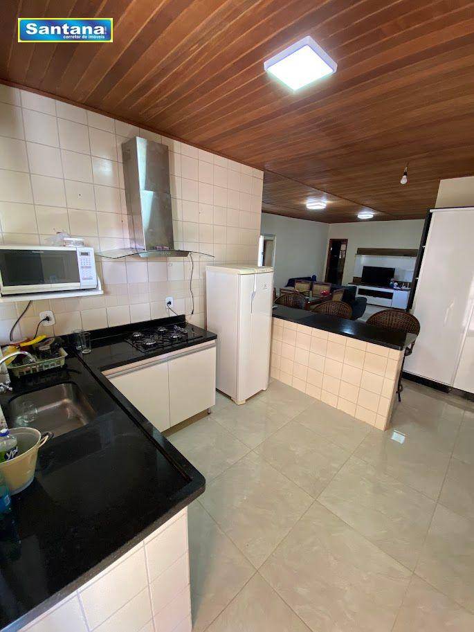 Casa de Condomínio à venda com 3 quartos, 168m² - Foto 2