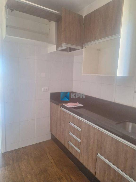 Apartamento para alugar com 2 quartos, 75m² - Foto 14