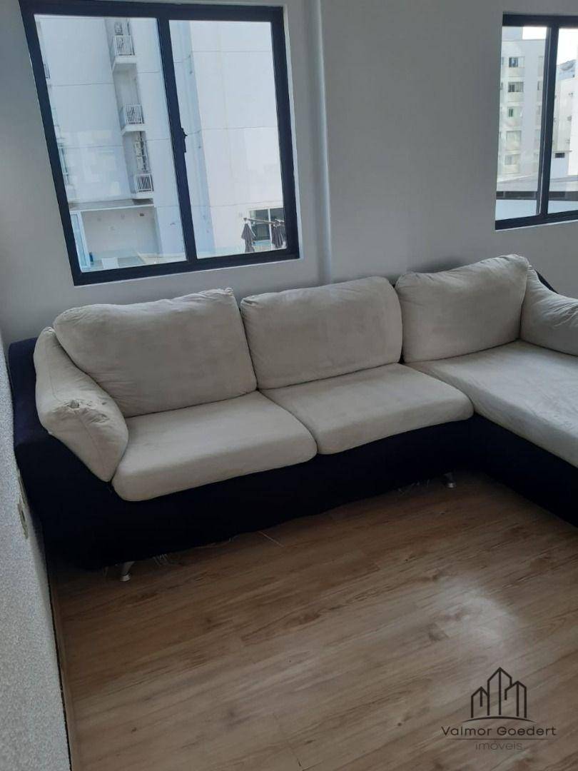 Apartamento à venda com 3 quartos, 83m² - Foto 10