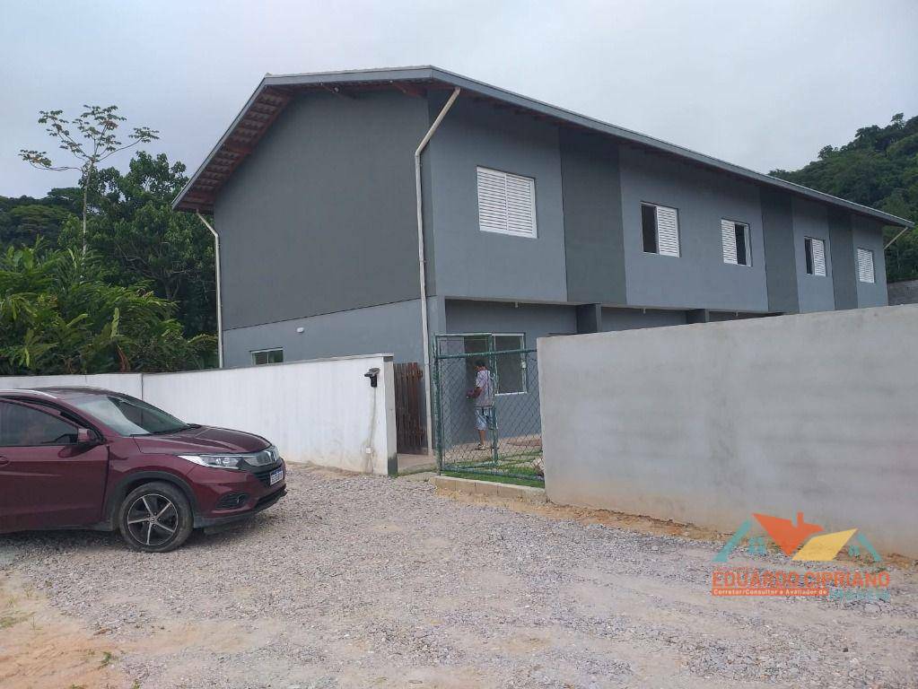 Casa para alugar com 2 quartos, 81m² - Foto 6