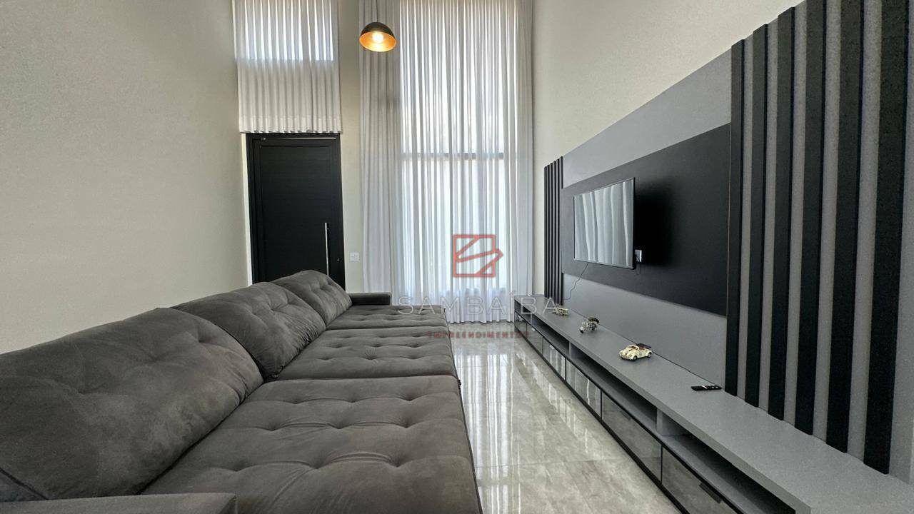 Casa à venda e aluguel com 3 quartos, 220m² - Foto 14