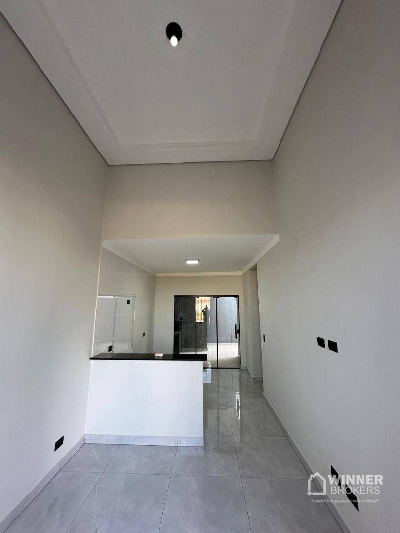 Casa à venda com 3 quartos, 84m² - Foto 4