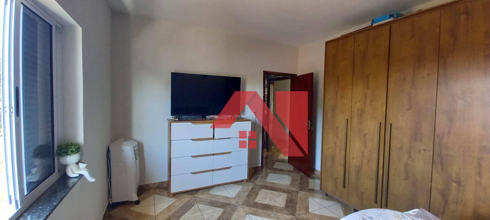 Casa à venda com 3 quartos, 385m² - Foto 21