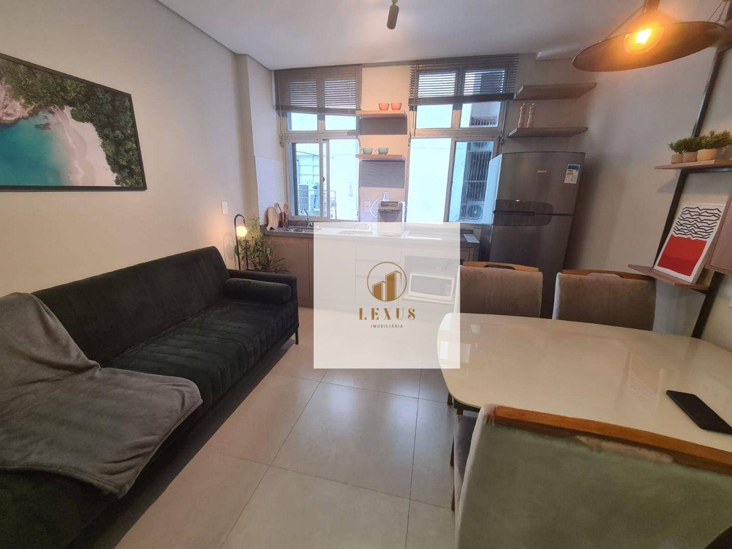 Apartamento à venda com 2 quartos, 64m² - Foto 4