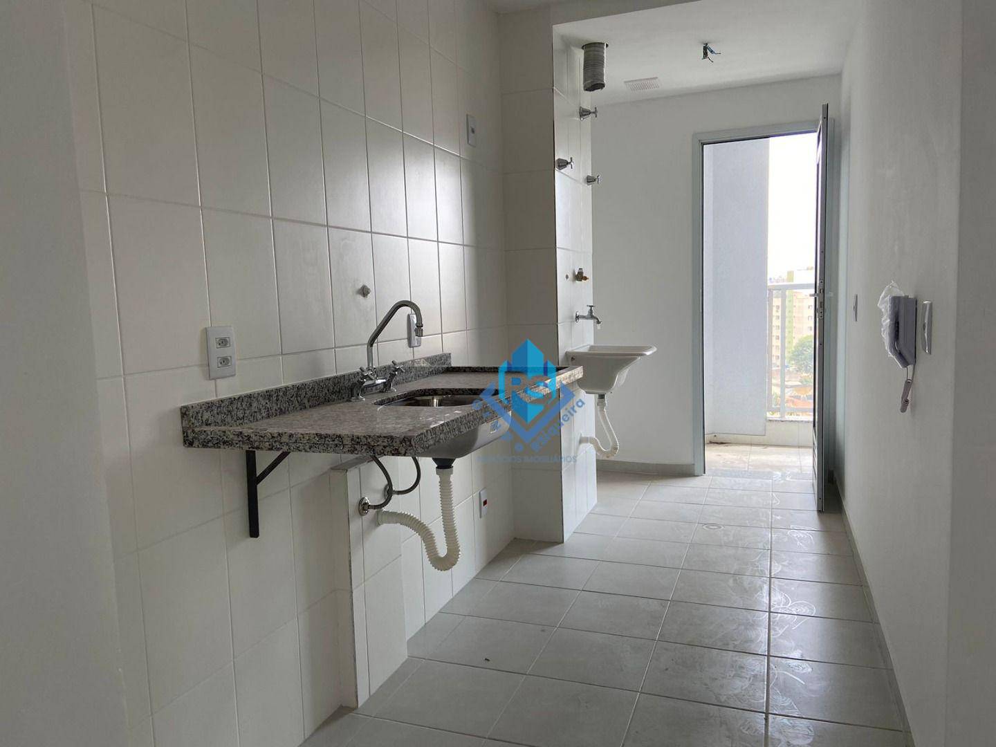 Apartamento à venda com 2 quartos, 63m² - Foto 15