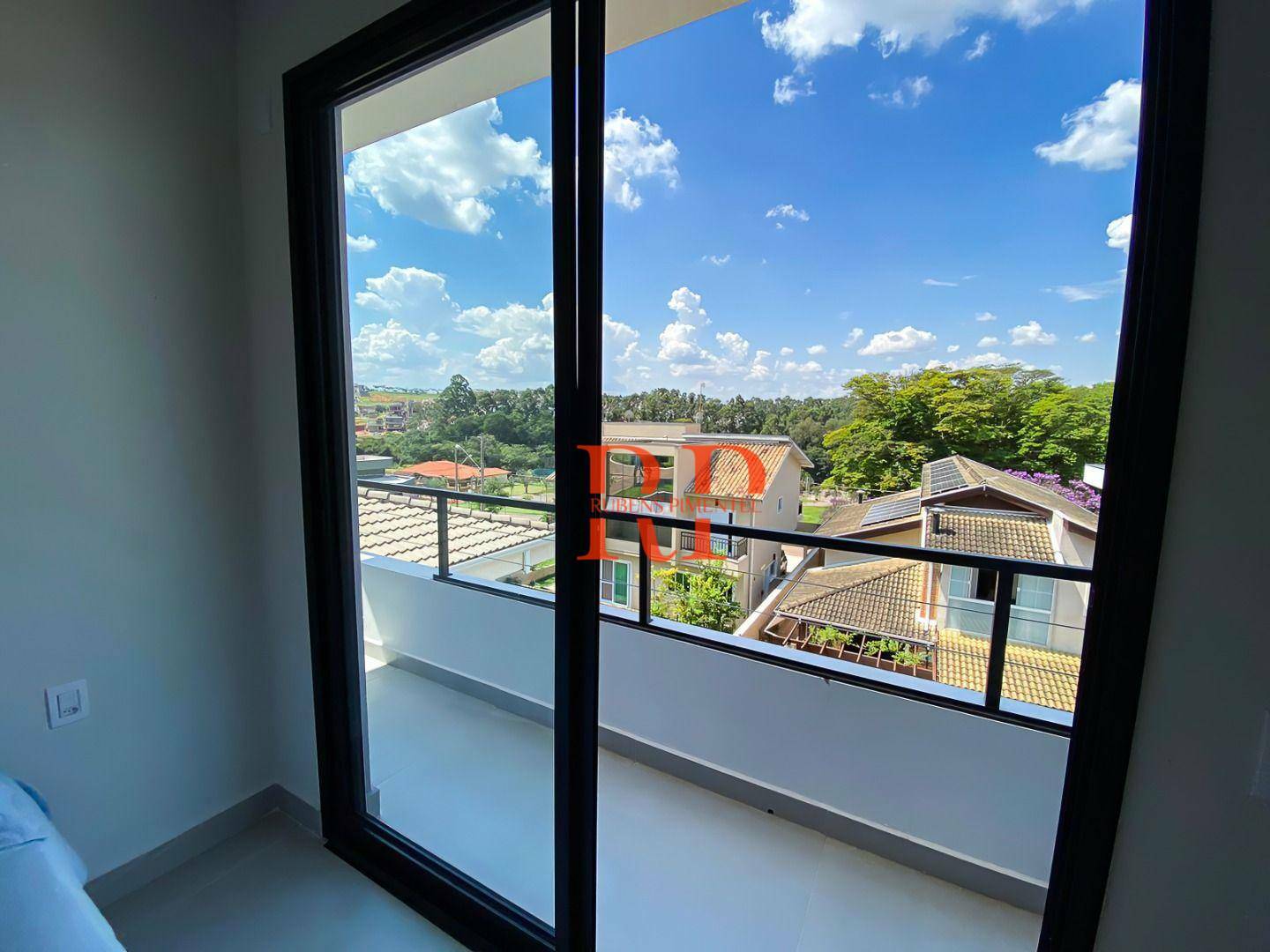 Casa à venda com 4 quartos, 233m² - Foto 18