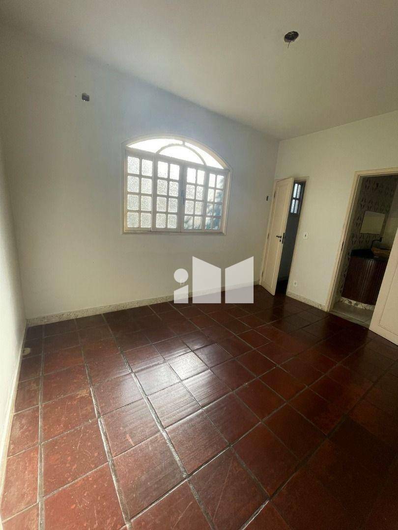 Casa de Condomínio para alugar com 5 quartos, 580m² - Foto 17