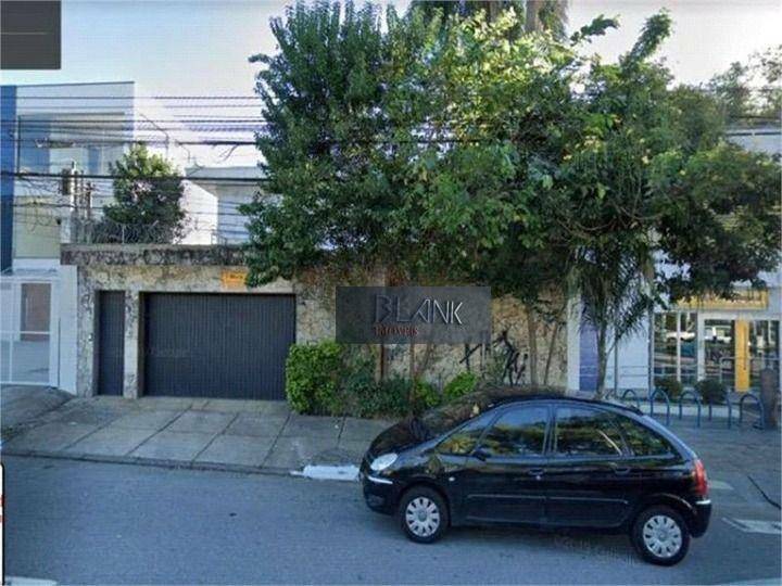 Casa à venda e aluguel com 4 quartos, 480m² - Foto 1