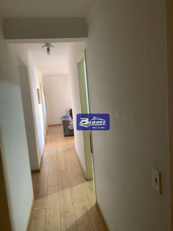 Apartamento à venda com 3 quartos, 94m² - Foto 15