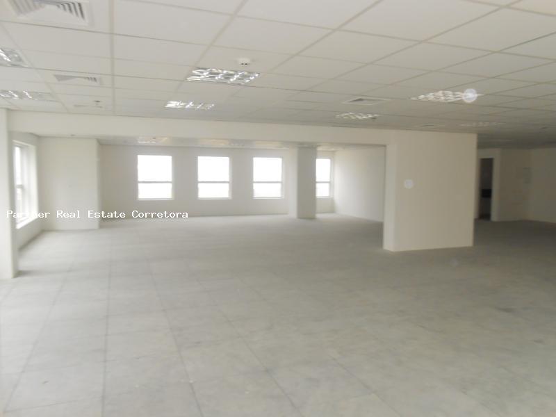 Conjunto Comercial-Sala à venda com 1 quarto, 252m² - Foto 38