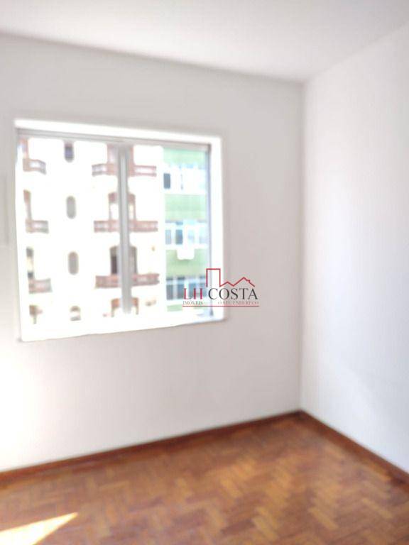 Apartamento à venda com 1 quarto, 40m² - Foto 12