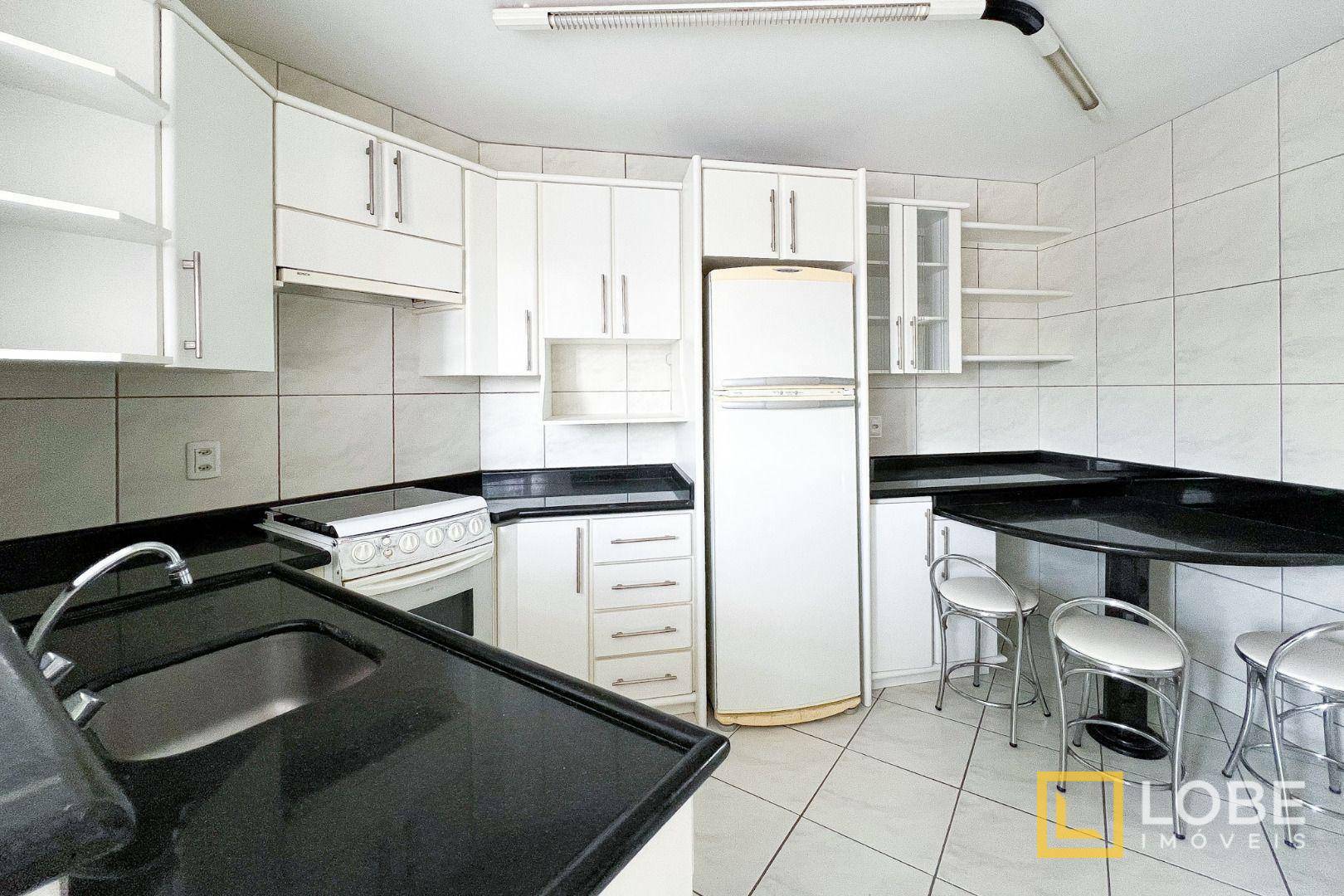 Apartamento à venda com 2 quartos, 97m² - Foto 7