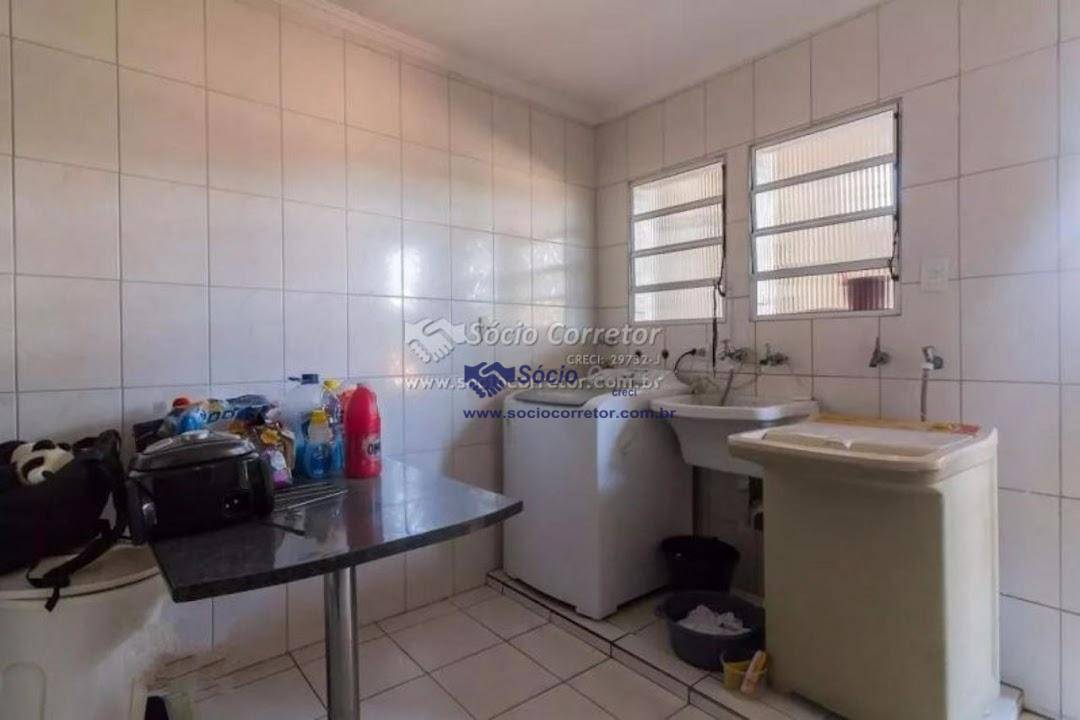 Sobrado à venda com 4 quartos, 200m² - Foto 27